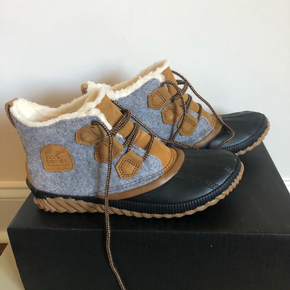 Sorel Out ‘n About Boots